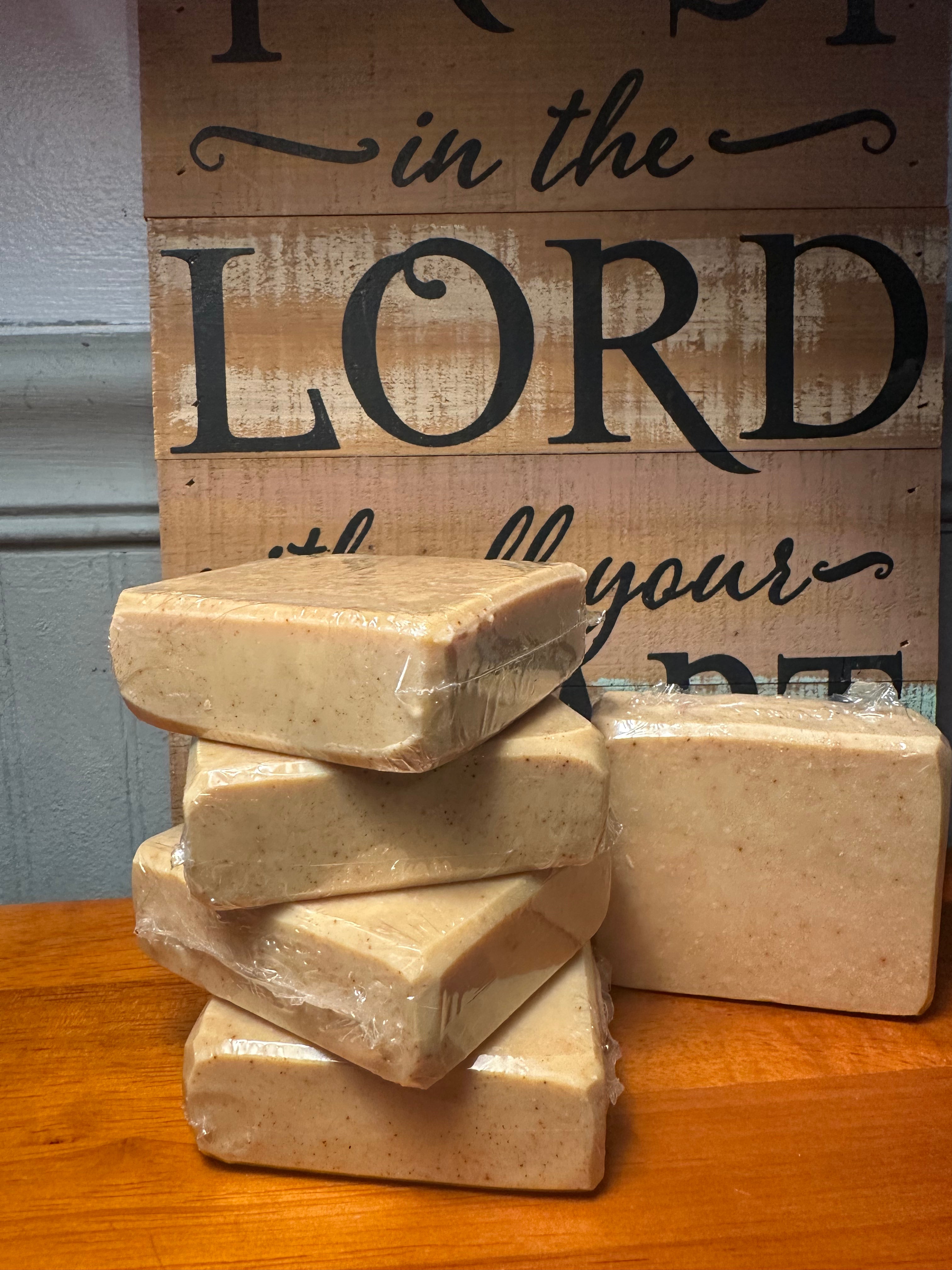 Goatmilk with Tumeric Bar soap